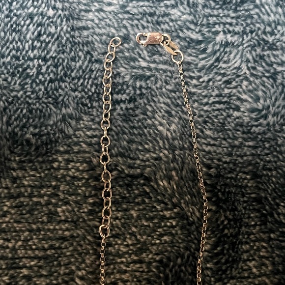 Loop CZ pendant and chain. Sterling Silver - Picture 5 of 5